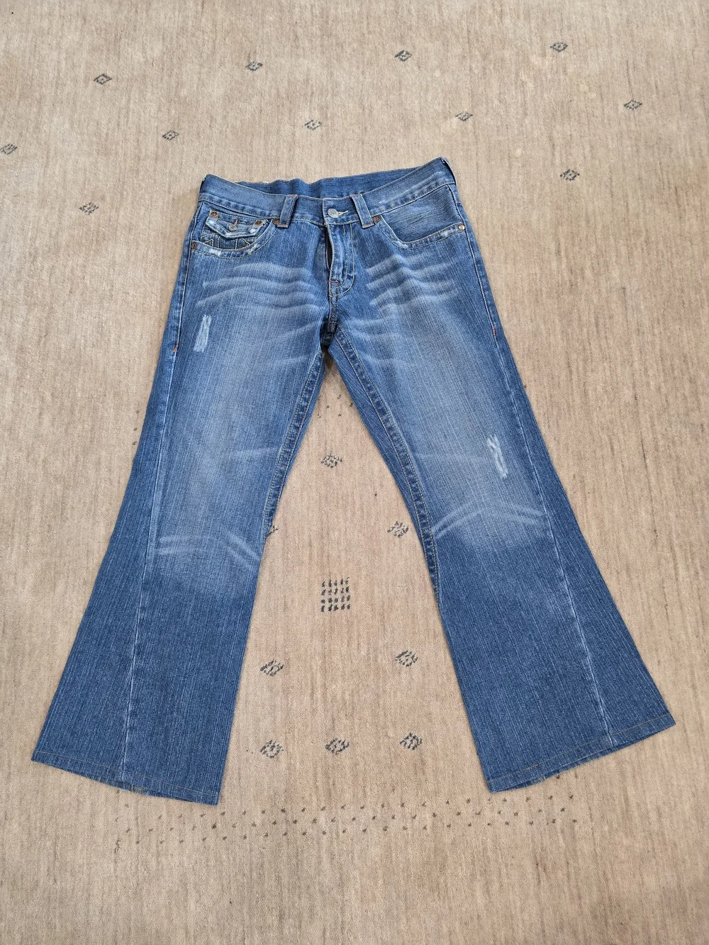 True Religion 